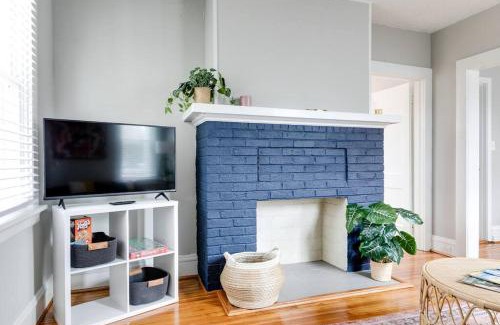 Mosby House | Private Boho Bungalow 10 Minutes to Downtown RVA!
