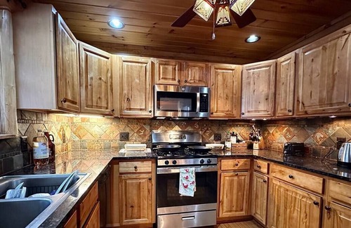 Lake Placid Cabin | Private Cabin on 5 Acres in Lake Placid