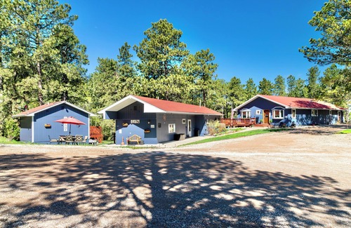 Deadwood Apartment | Private Cabin Retreat Near Main St & Attractions!