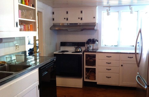 Mount Marion House | Private Catskills Getaway with a Large Pool Ideal for Long Summer Stays!