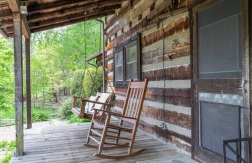 Pisgah Forest Cabin | Private & Convenient! 250 acre homestead, horses, ponds, private hiking, creeks
