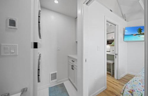 Coeur d'Alene House | Private Cottage on Annie