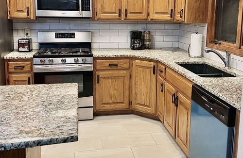 Wakarusa House | Private Country Getaway Near Topeka Updated 3 Bedroom, 2 Bath