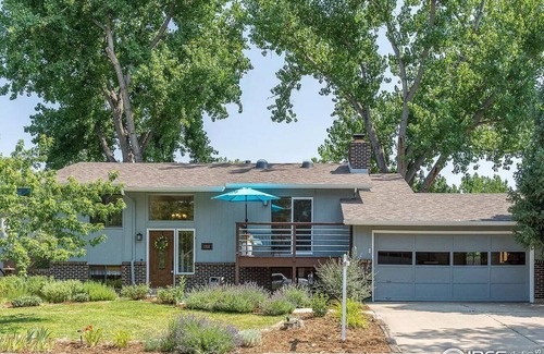 Lafayette House | Private Creekside Home 10 minutes from Boulder