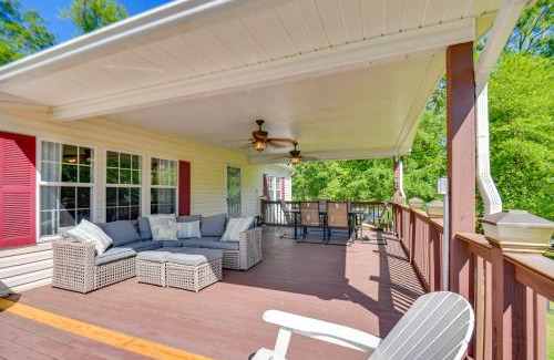 Milledgeville House | Private Dock Pet-Friendly Home on Lake Sinclair