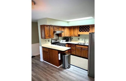 Beachwood-Bluffton House | Private Dog Friendly Cottage with Hot Tub