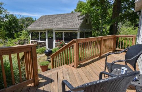 Wellfleet House | Private Downtown Wellfleet Location