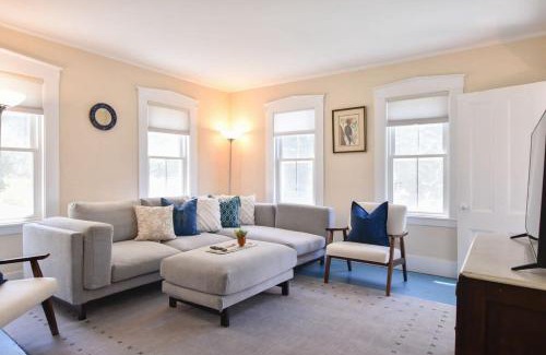 Wellfleet House | Private Downtown Wellfleet Location