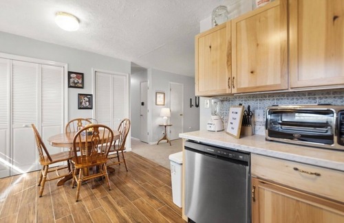 Elizabethtown House | Private Elizabethtown Retreat Near Freeman Lake!