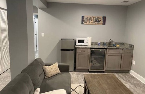 Petworth Apartment | Private English Basement in Petworth