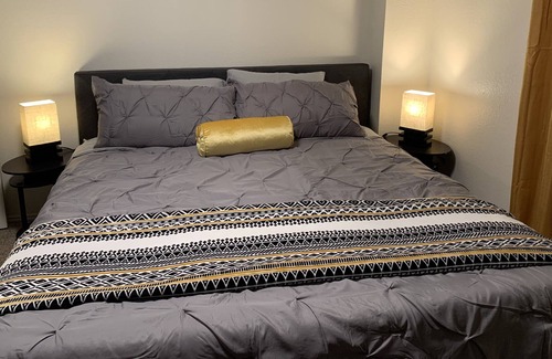 Bedford Apartment | Private Entry *Entire Unit* 1bed 1bath