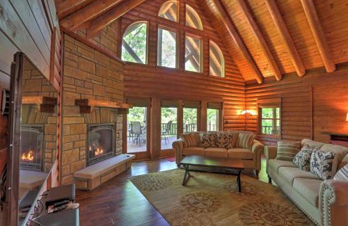Sylvan Shores House | Private Eureka Springs Cabin with Beaver Lake Views!