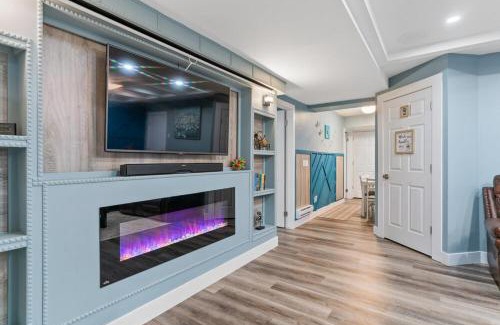 Edgemont House | Private Family Entertainer's Suite