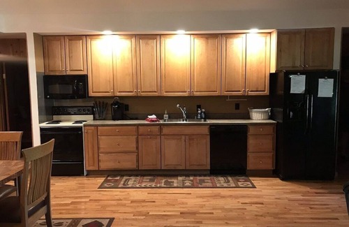 Leland House | Private Family Friendly Summer Get Away in Relaxing Leland