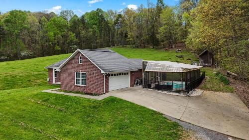 Dandridge House | Private Farmhouse with Hot Tub