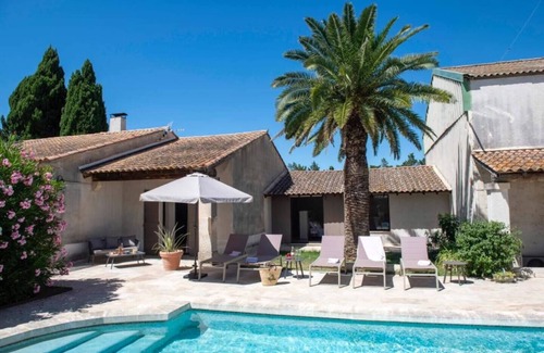 St.-Remy-de-Provence Villa | Private Oasis. A Stroll to Maillane-Few minutes to Saint Remy