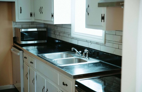 North Nashville House | Private Furnished House Fence+Yard Near Downtown