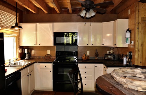 Candler Cabin | Private Getaway-17 miles to Asheville, Hot Tub & Fireplace, Pet Friendly