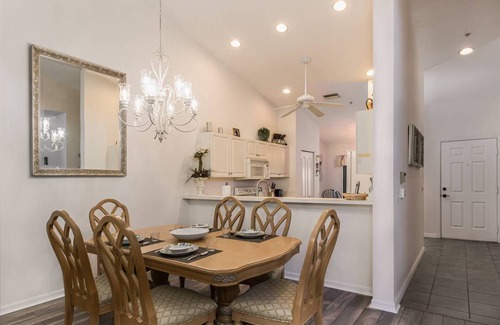 Sarasota Condo | Private Golf Club | Gated | 5 Pools | Restaurant | Clubhouse | Heritage Oaks Ideal Seasonal Rental!