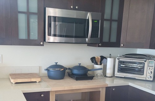Holualoa House | Private Guest House minutes from town and beach!