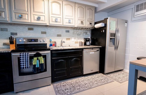 Riverside Heights House | Private guesthouse - close to downtown Tampa