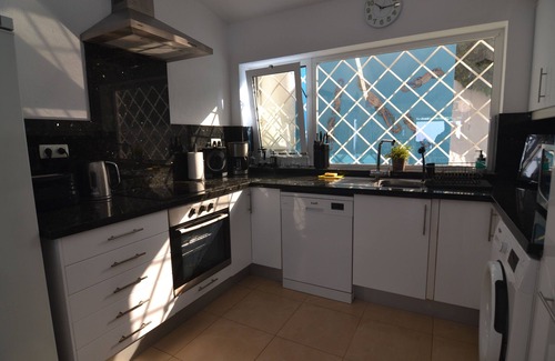 Maspalomas Villa | Private heated pool, free WiFi, close to beach. Ideal for 1 to 8 people.