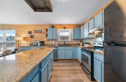 Gulf Shores House | Private Heated Pool–NO Extra Fee!-Perfect Location