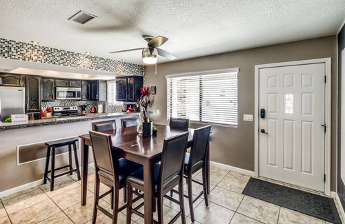 Lake Havasu City House | Private HEATED POOL at the Wine Time Villa!