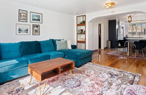 Eagle Rock House | Private Hillside Home in Eagle Rock/Highland Park