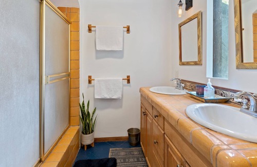 Eagle Rock House | Private Hillside Home in Eagle Rock/Highland Park