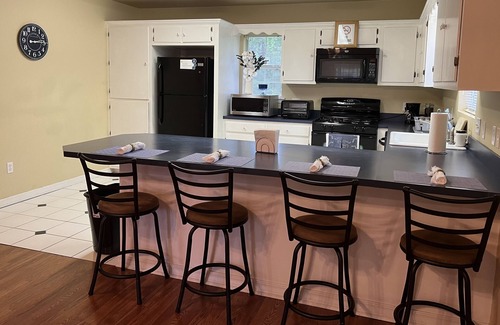 Independence House | Private home in the country with parking on site