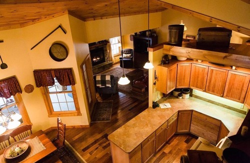 Mercersburg House | Private home on 87 acres, surrounded by State Game Lands in Mercersburg, PA.