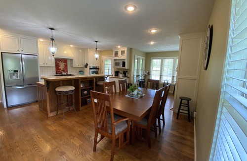 Buffalo City House | Private home on the bank of the White River