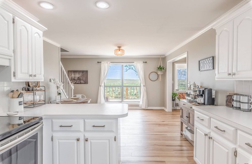 Russellville House | Private home w/incredible mountain views, deck, & firepit. Close to I-40.
