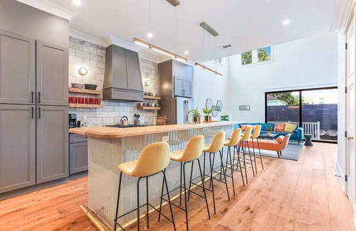Faubourg Lafayette House | Private Home with Heated Pool | Near FQ