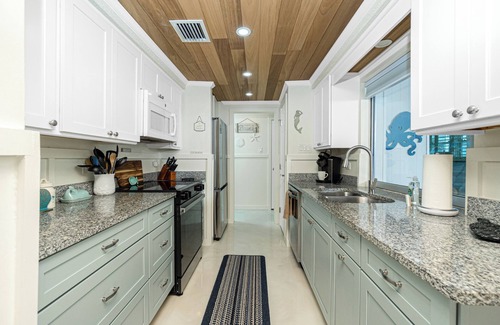 Englewood House | Private home with salt water pool just steps from the beach on Manasota Key!