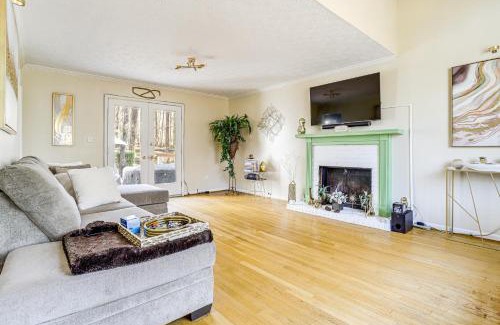 Tate House | Private Hot Tub and Deck Family Gem in Alpharetta