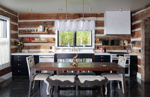Pine Bush Cabin | Private Hot Tub: Eclectic Ulster County Cabin