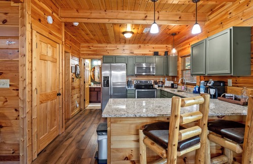 Sevierville Cabin | Private Hot Tub! Game Room,Big Yard, Peaceful Area, Near it All Yet Secluded