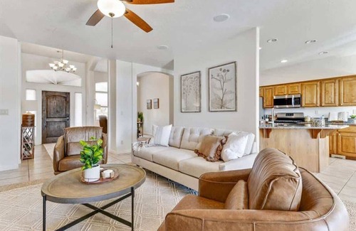Ivins House | Private Hot tub, Pets Allowed, Park Close By