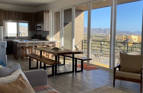 Cerritos Condo | Private HOT tub *walk to surf* Vacation Perfection