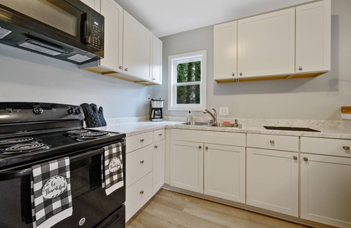 Durham House | Private House- Downtown Durham