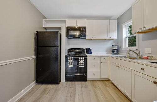 Durham House | Private House- Downtown Durham