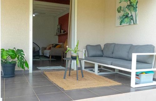 Lamentin House | Private House for Vacation, Castel
