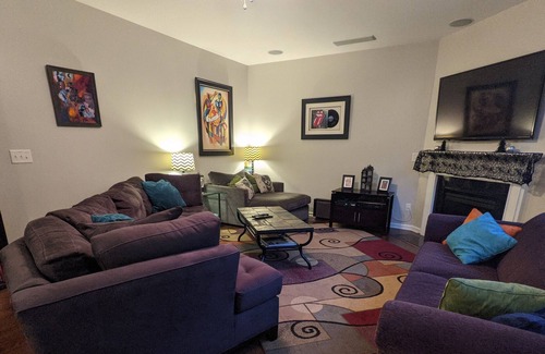 Pineville House | Private House with Hot Tub - Pool Table - Fire Pit - Hammock