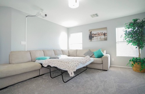 North Las Vegas House | Private Housebest Ratessleeps 12parking15 min Strippets Allowedbook Now