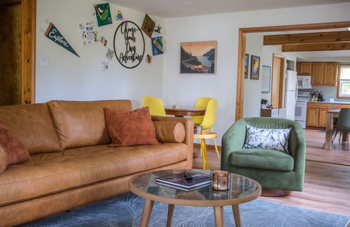 Gaylord House | Private Lake Front, Fire Pit, Grill, Backyard