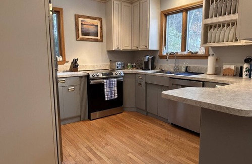 Town of Putnam House | Private Lake George waterfront home with large deck and great views