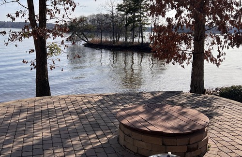 Seneca House | Private lakefront home with dock & unbelievable sunsets on Lake Keowee