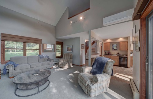 Paupack House | Private Lakefront on Fairview Lake - Sleeps 6-8
